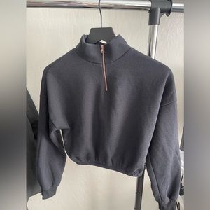 Fashion Nova Black Cropped 1/4 Zip - Women’s M